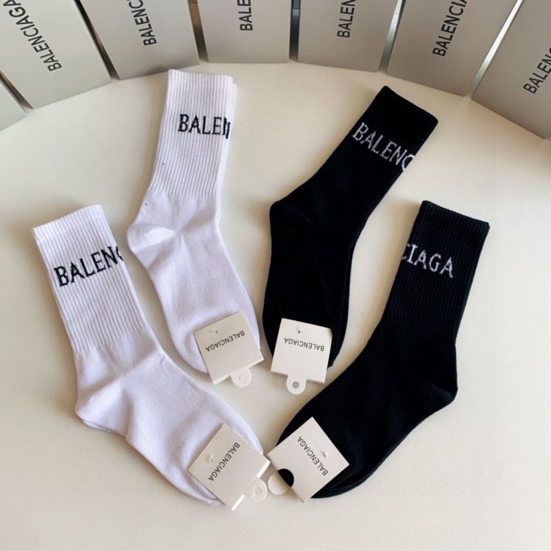 BALENCIAGA