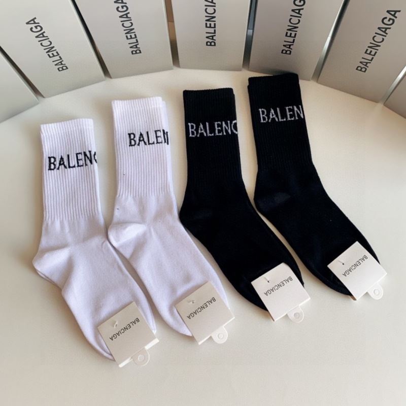 BALENCIAGA