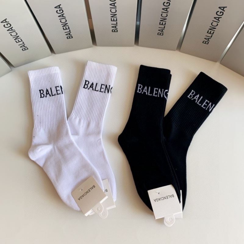 BALENCIAGA