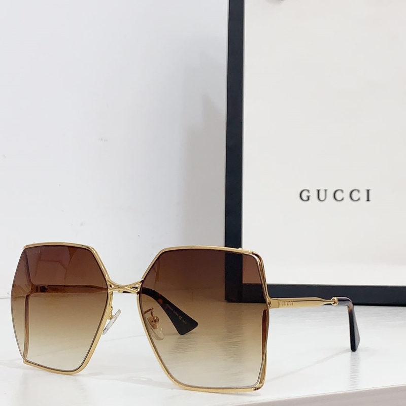 GUCCI