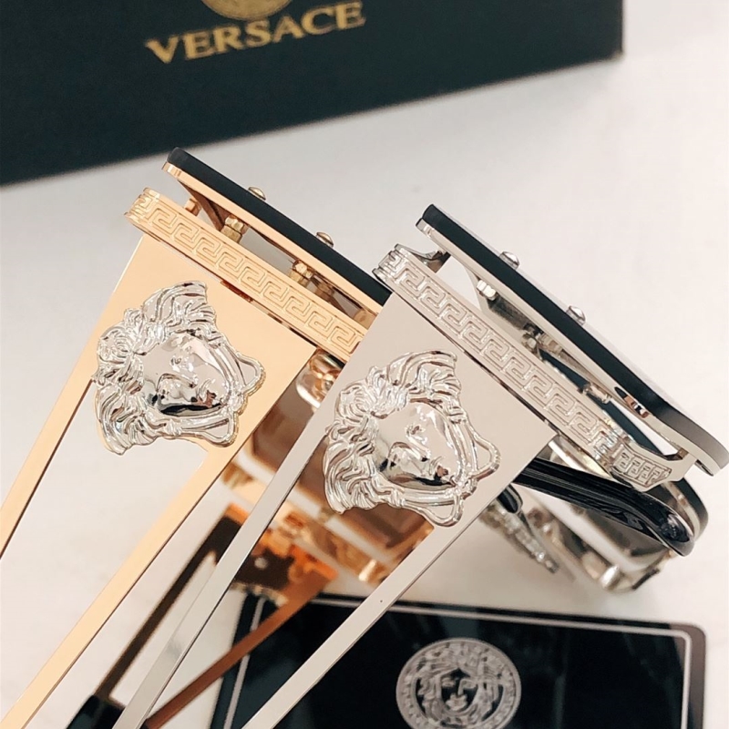 VERSACE